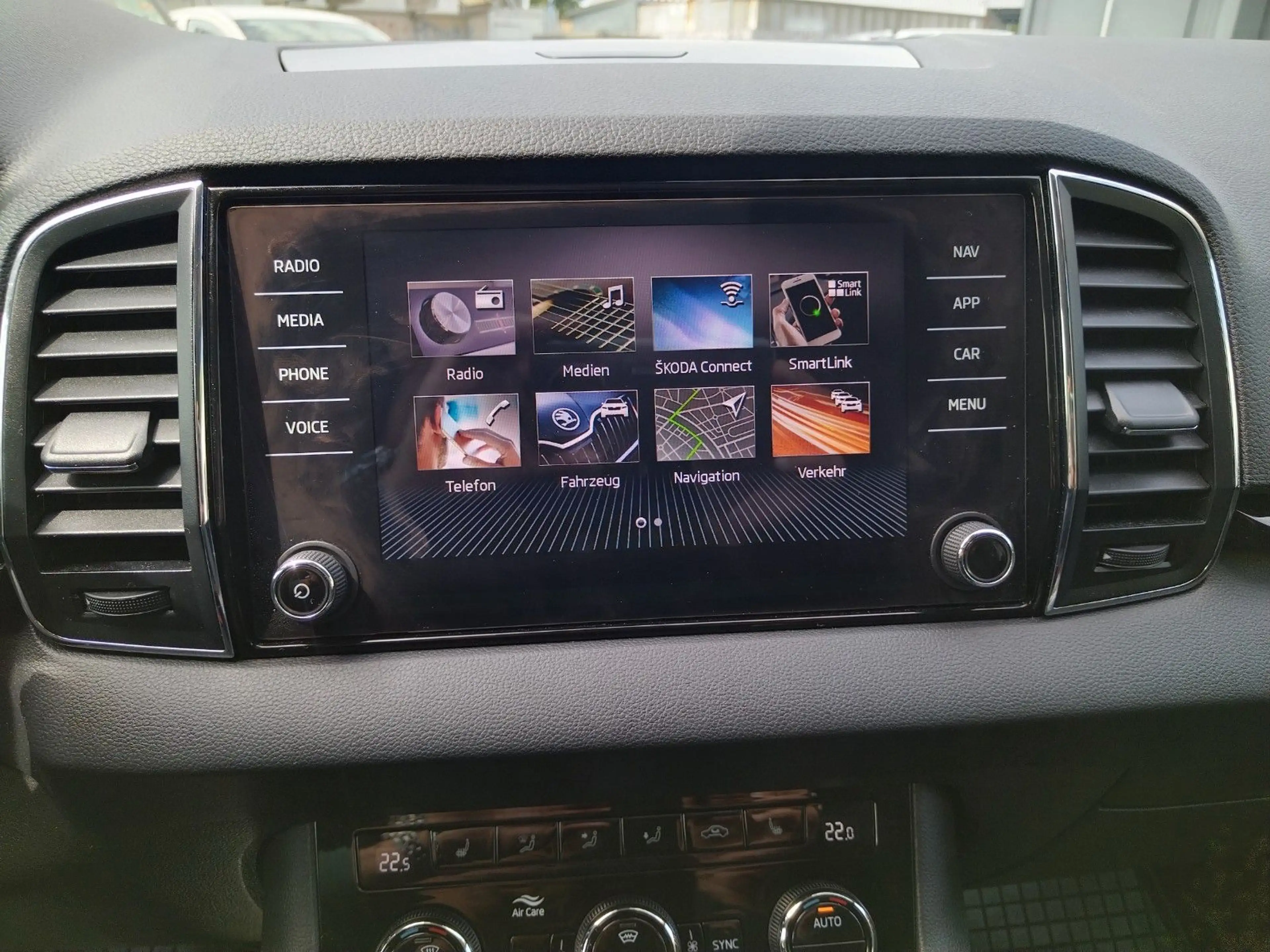 Skoda Karoq Style+GARANTIE+CARPLAY+NAVI+ACC+CAM+PDC — photo 13