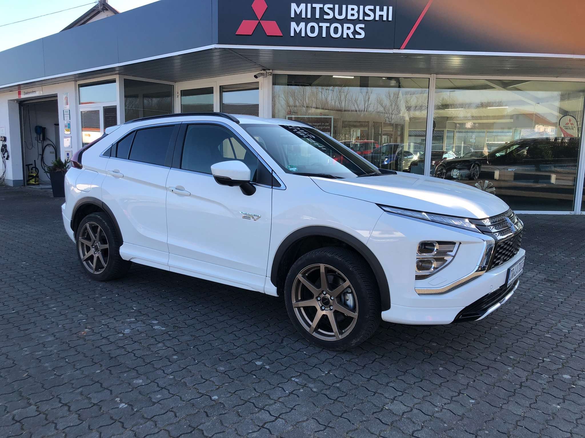 Second hand Mitsubishi Eclipse Cross 2.4