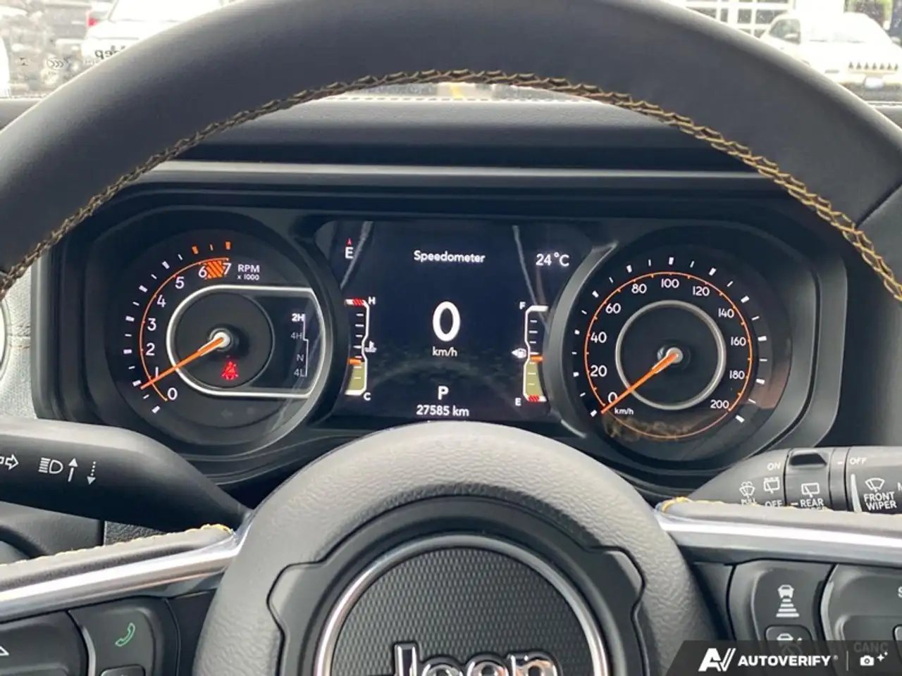 Jeep Wrangler снимка Jeep Wrangler