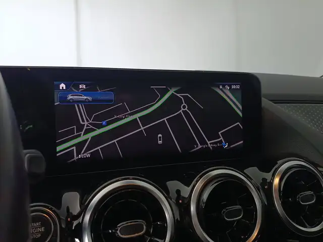 Mercedes-Benz B-Class view 13