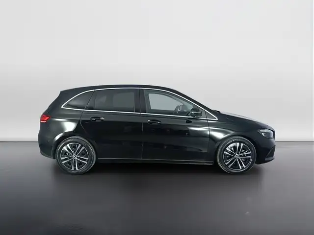 Mercedes-Benz B-Class view 3