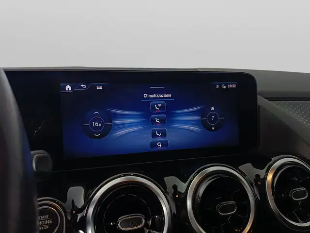 Mercedes-Benz B-Class view 15
