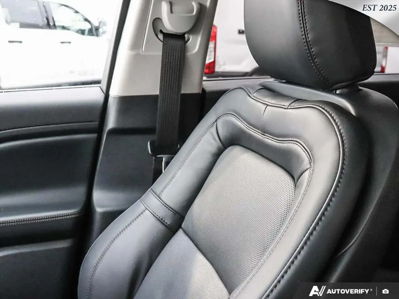Lincoln Aviator photo Lincoln Aviator