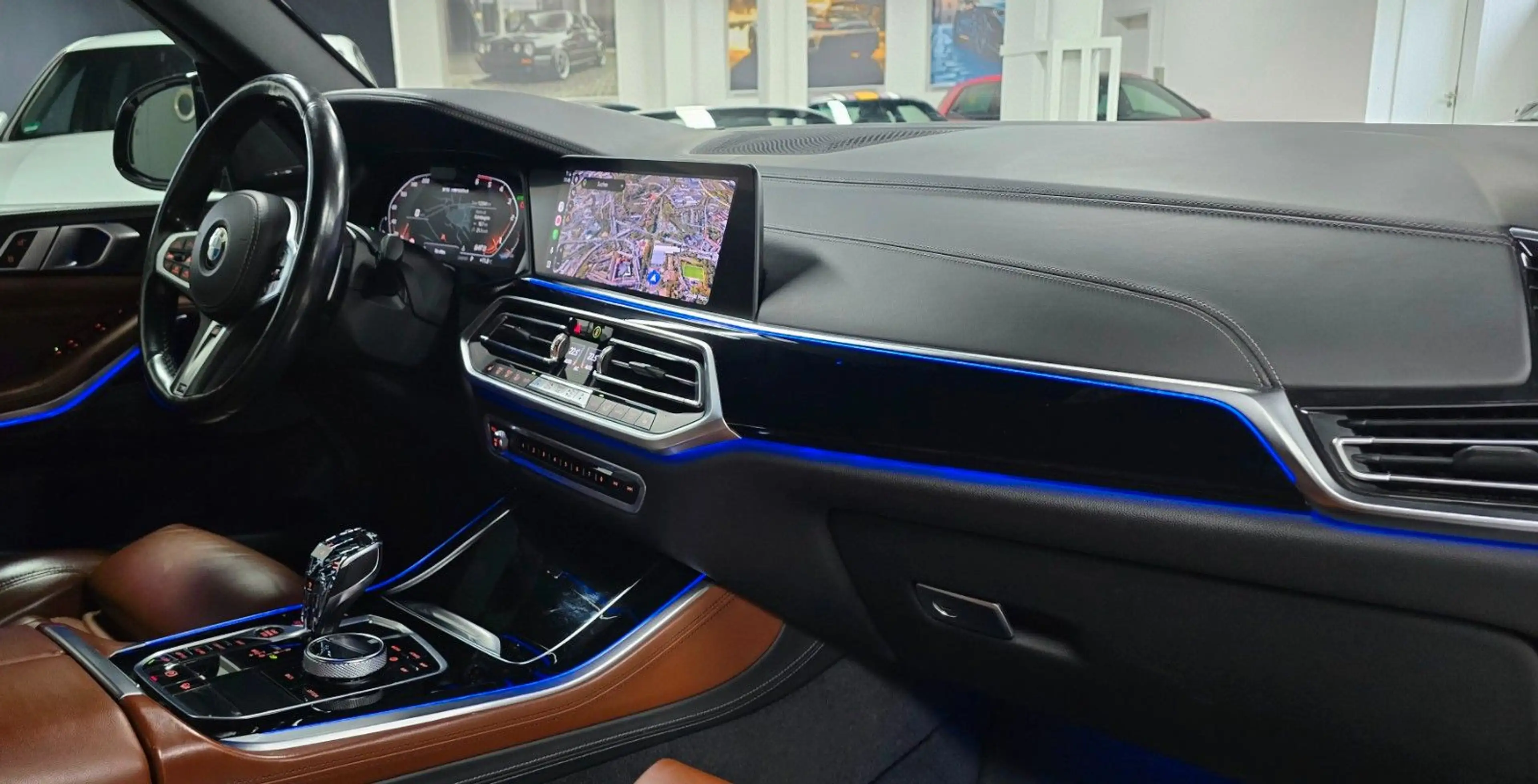 BMW X5 M50d*LASER*MASSAGE*HEAD UP*STANDHEIZ.*INDIVID — photo 25