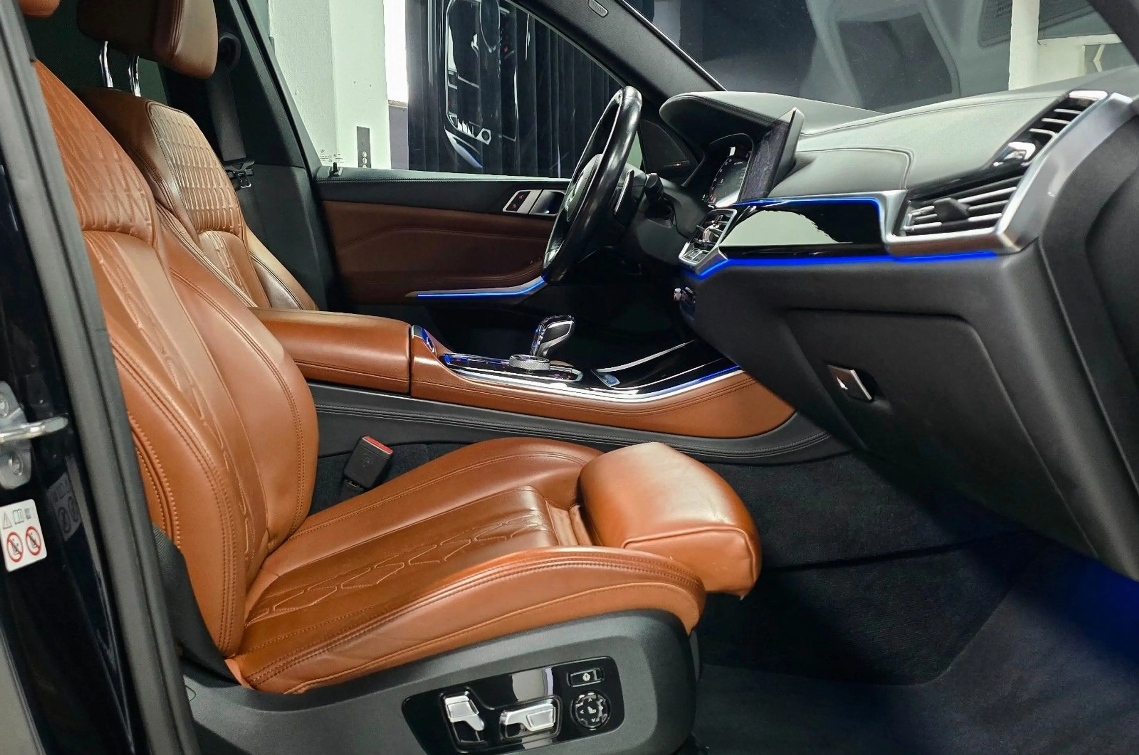 BMW X5 M50d*LASER*MASSAGE*HEAD UP*STANDHEIZ.*INDIVID — photo 24