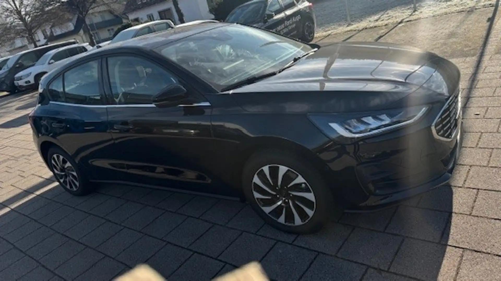 Ford Focus ST-Line X Schwarz - 2