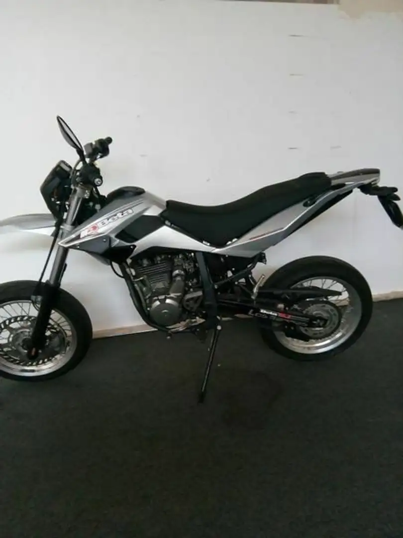 Beta M4 Plateado - 2