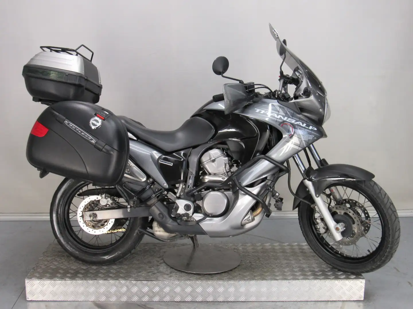 Honda Transalp 700 Gris - 1