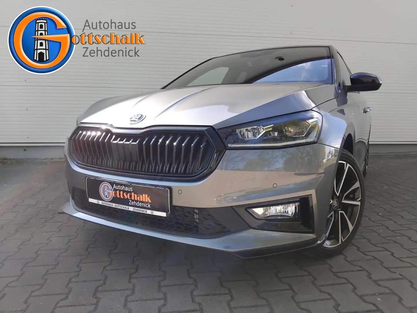 Skoda Fabia Monte Carlo 1.5 TSI DSG Shzg Kessy RFK Klima Navi Gris - 1