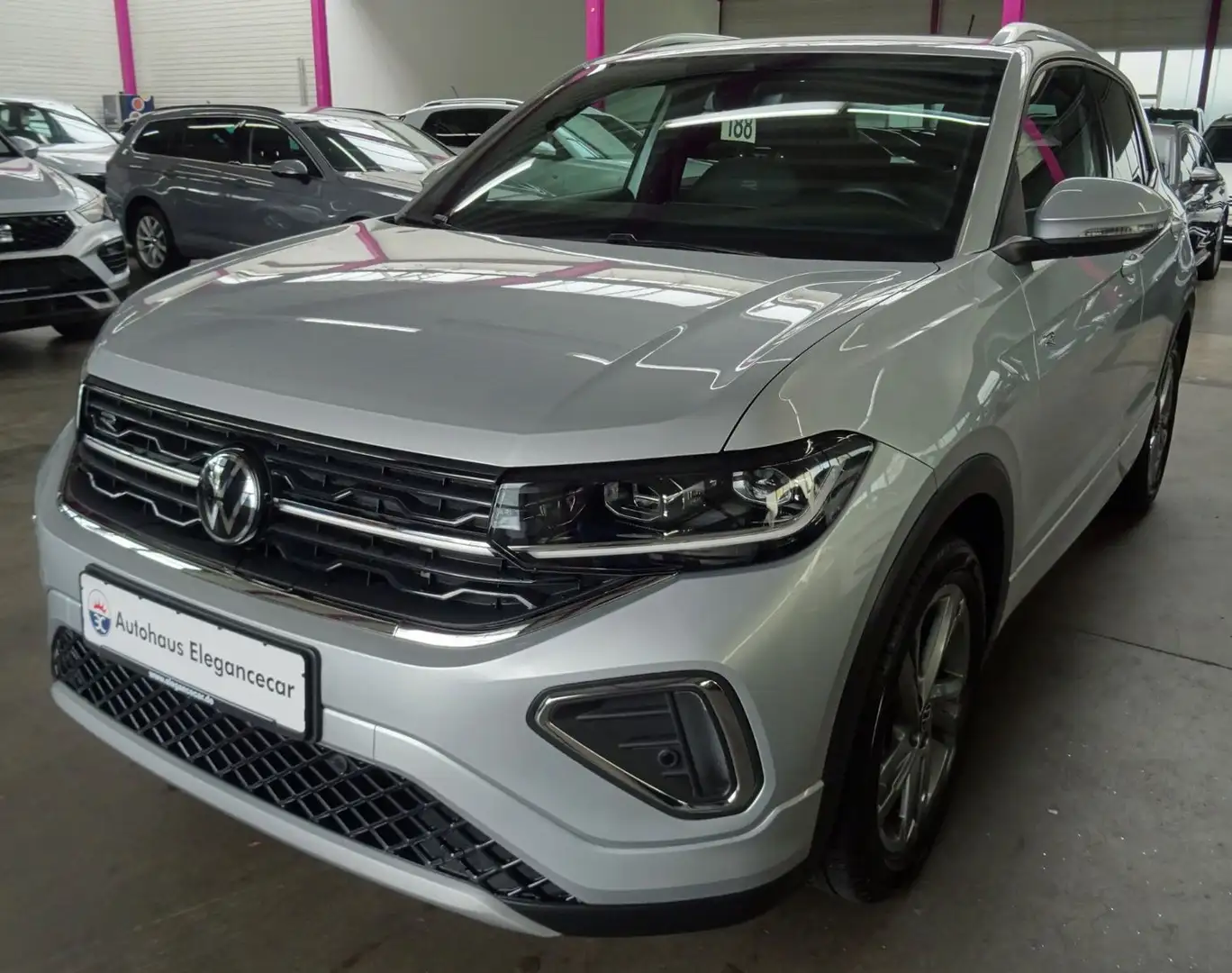 Volkswagen T-Cross T-CROSS 1.5 TSI*R-LINE*AHK*ACC*CAM*IQ MATRIX* Silber - 1
