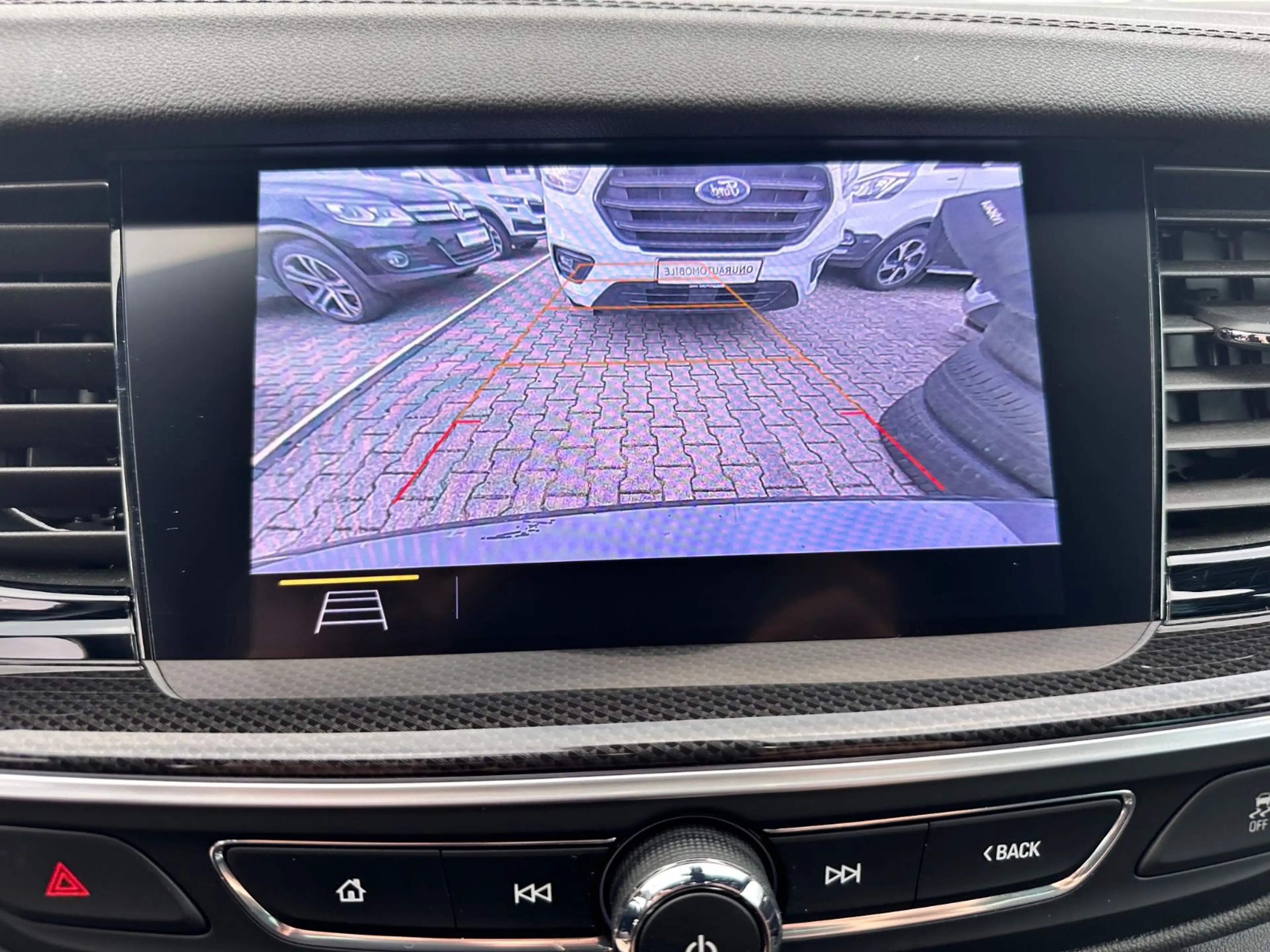 Opel Insignia B ST Navi HuD ACC AHK Massage Kamera — photo 21