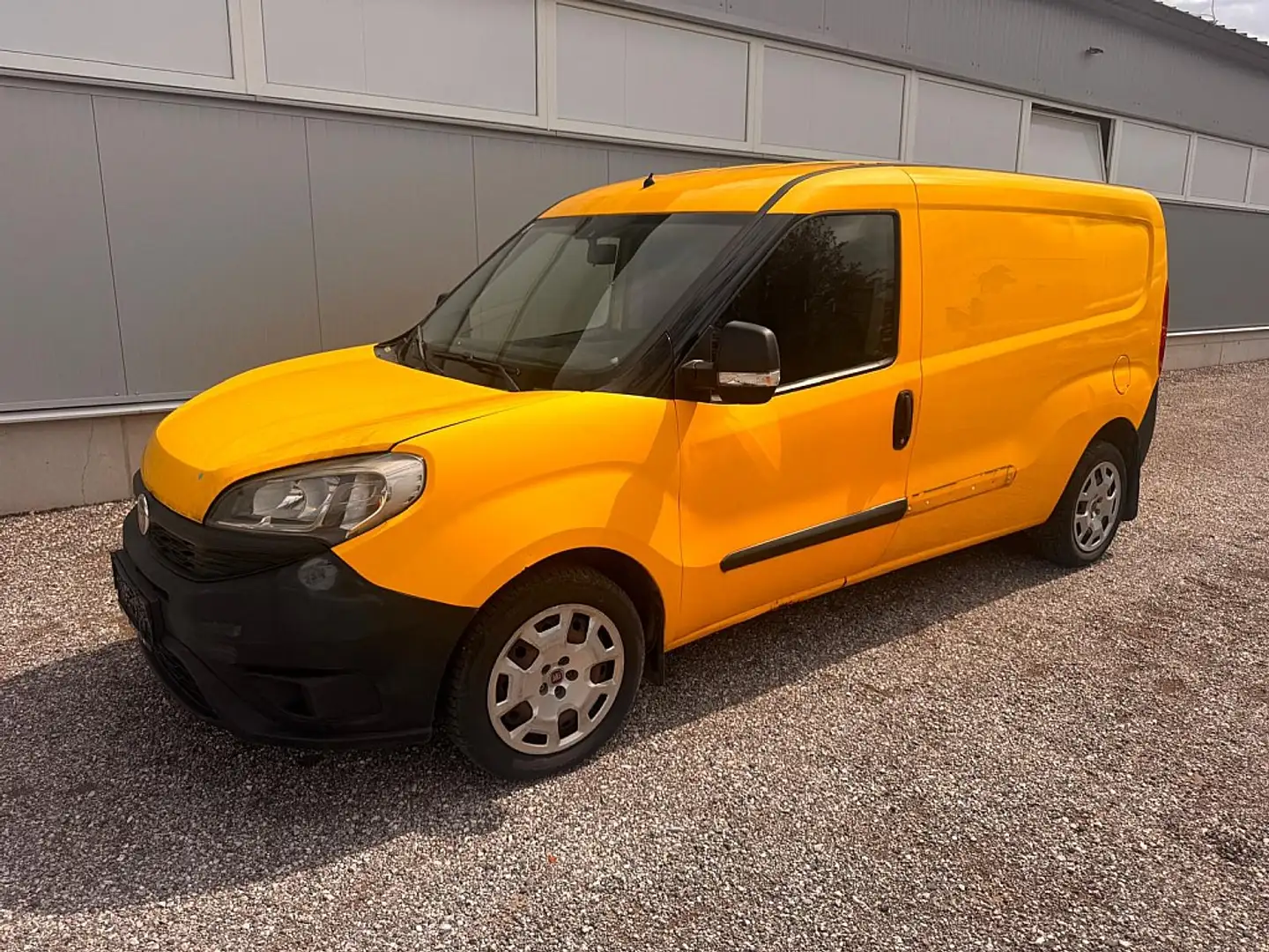 Fiat Doblo 1,3 Multijet Jaune - 1