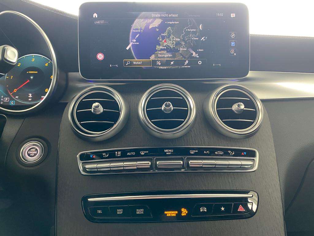 Mercedes-Benz GLC 220