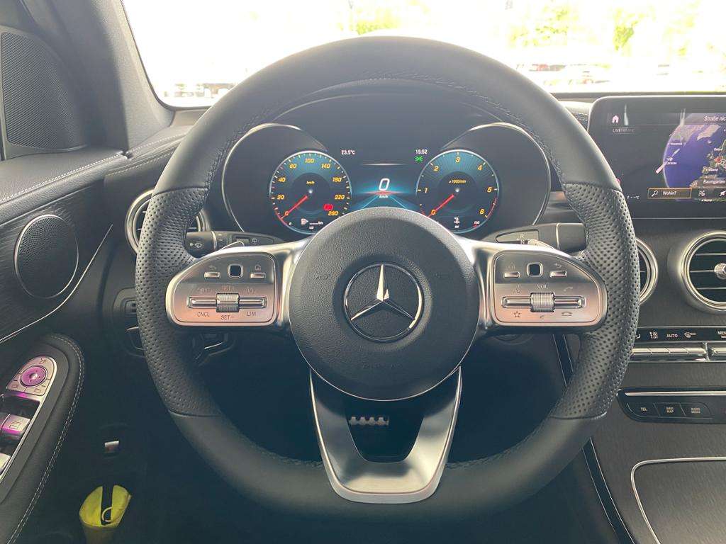 Mercedes-Benz GLC 220