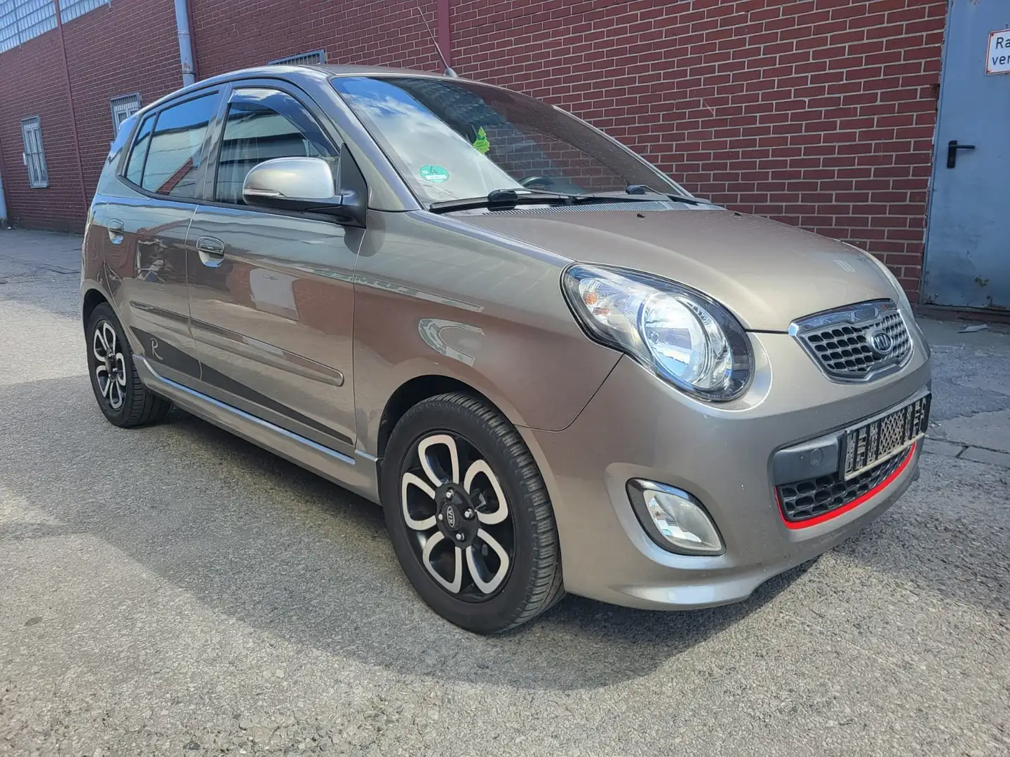 Kia Picanto 1.1 Attract Limitiert 130 Stück nur gebaut Marrone - 2