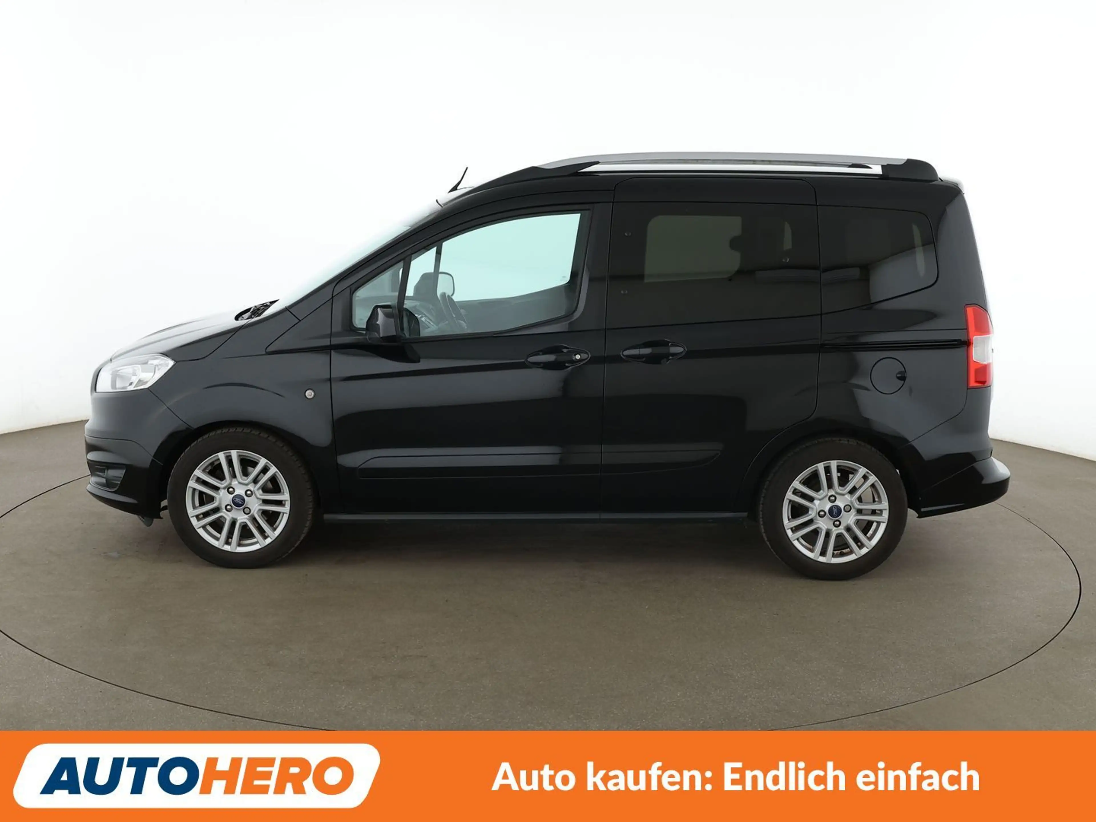 Ford Tourneo 1.0 EcoBoost Titanium*NAVI*SHZ*AHK*KLIMA* — photo 3
