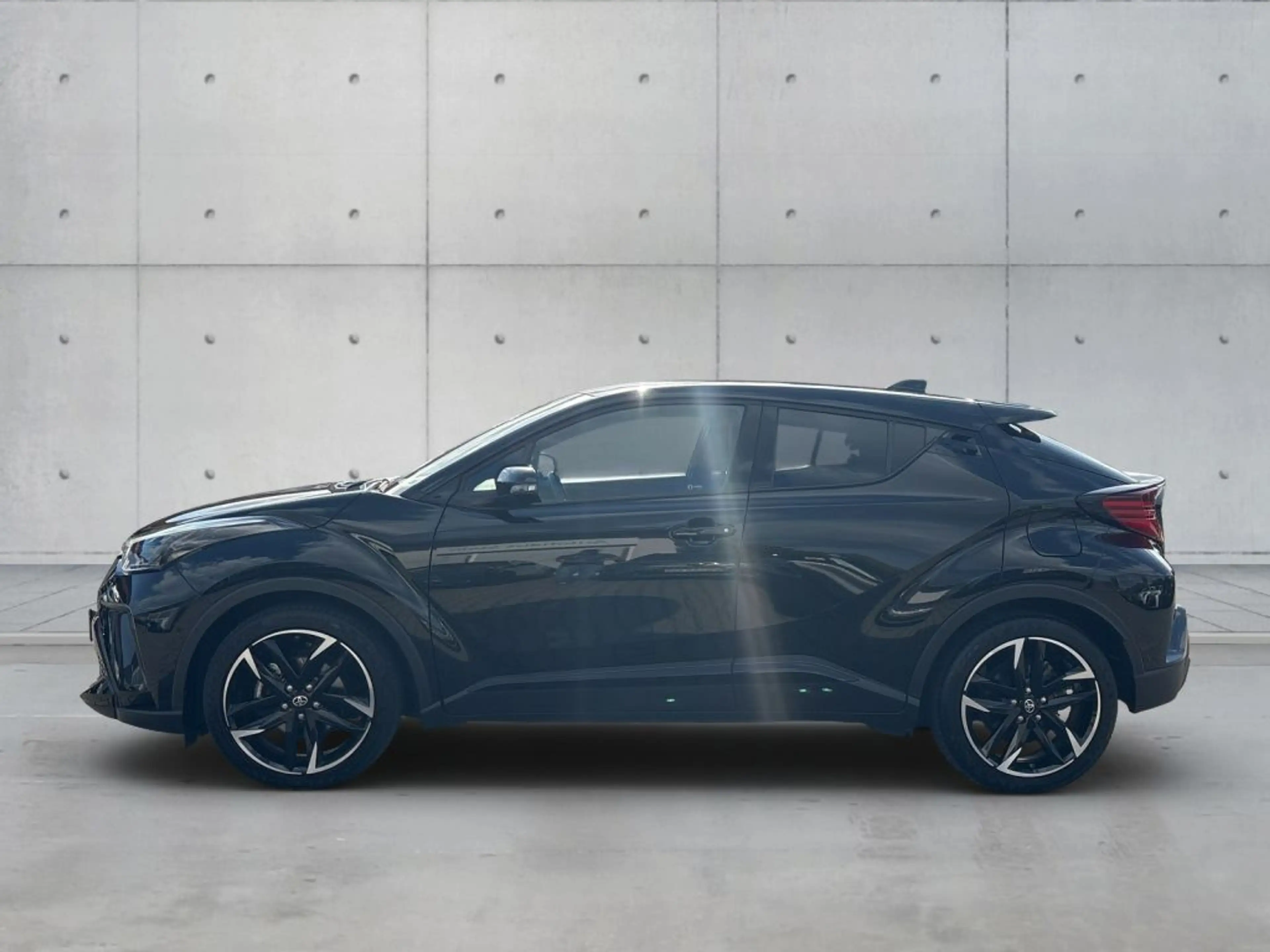 Toyota C-HR 2.0 Hybrid GR Sport Black Edition — photo 2