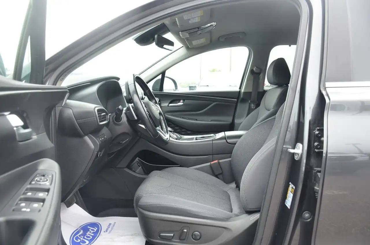 Hyundai SANTA FE снимка Hyundai SANTA FE