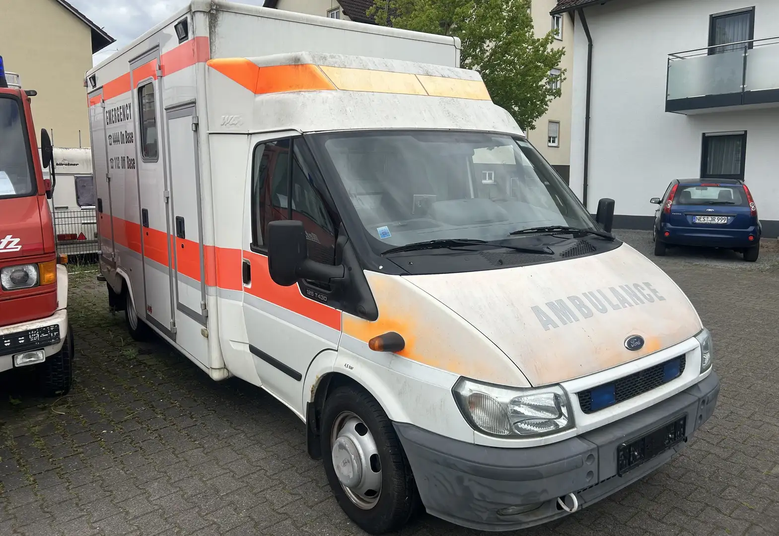 Ford Transit FT 430 Krankenwagen Rettungswagen 1. Hand - 2