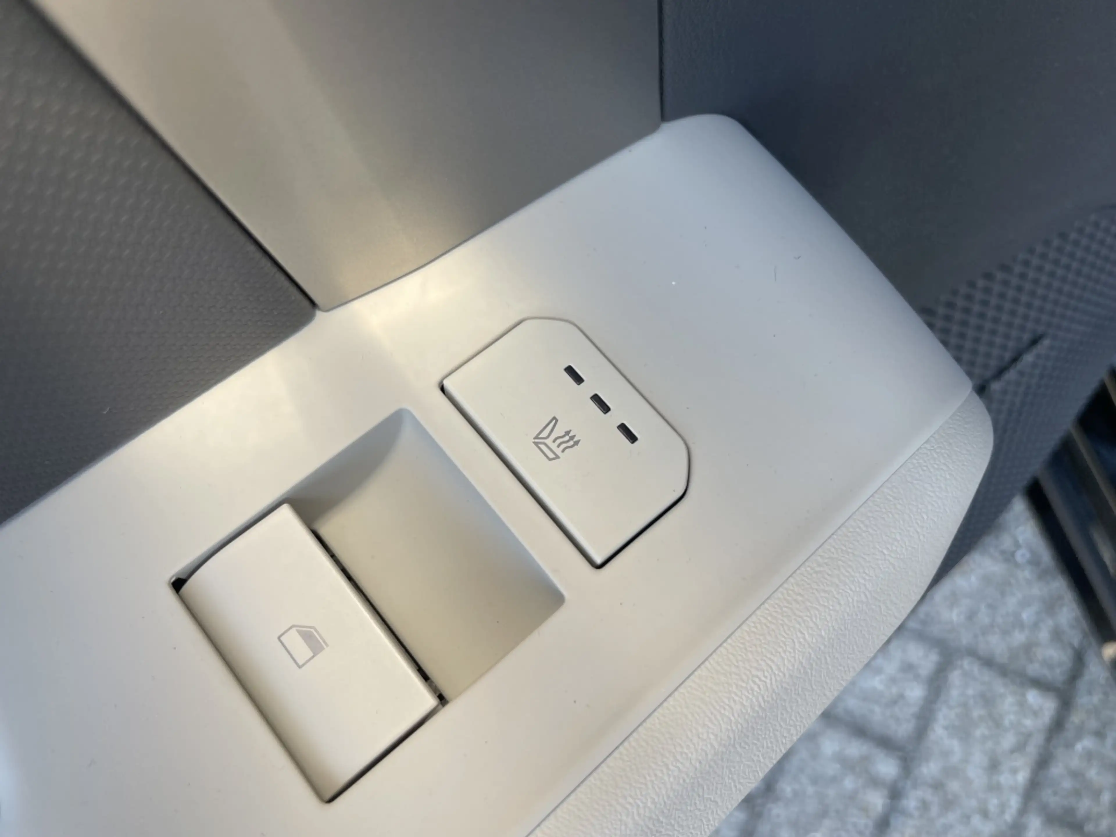 Kia EV3 GT-PlusLine 81.4 kWh — photo 11