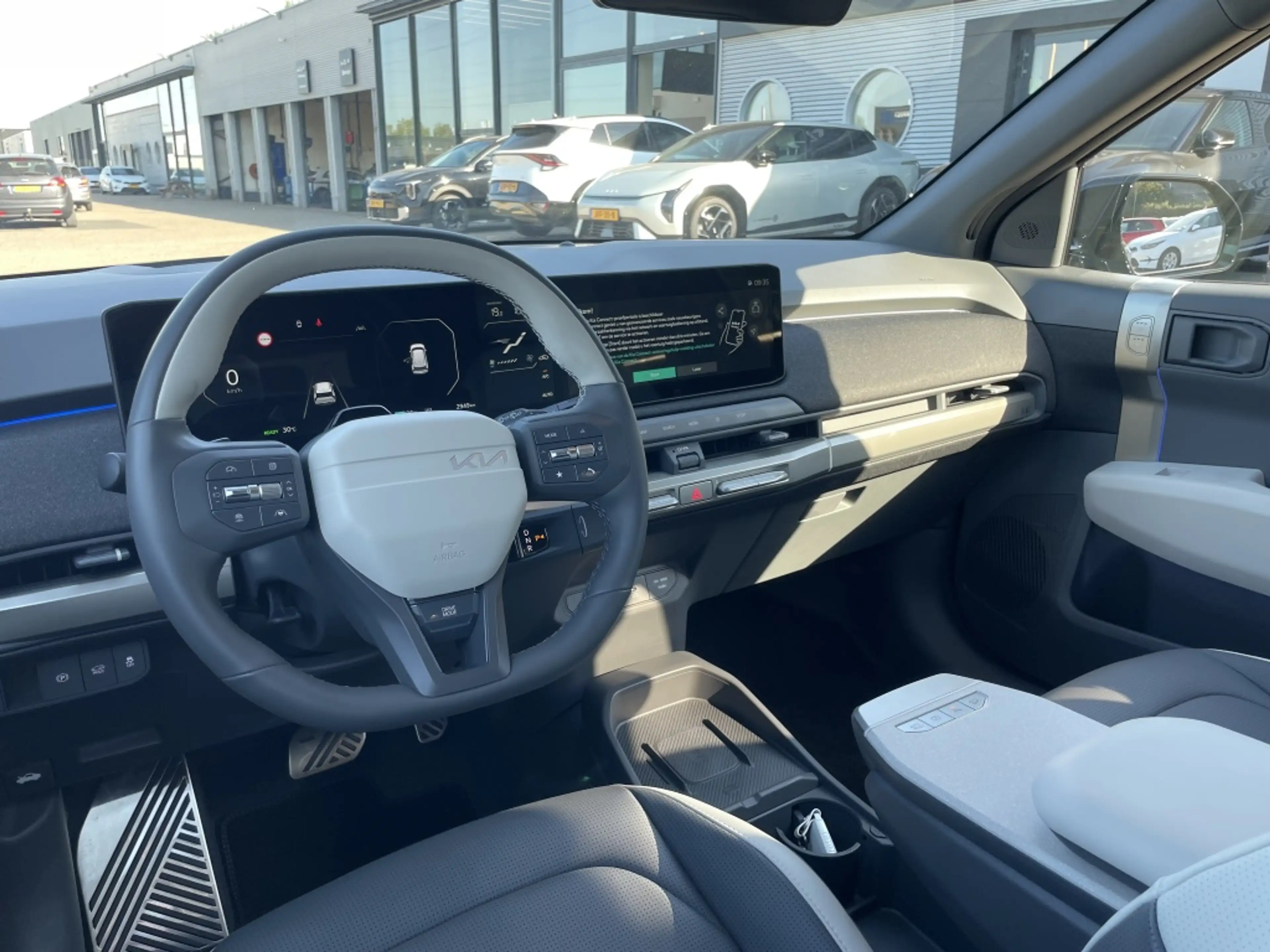 Kia EV3 GT-PlusLine 81.4 kWh — photo 13