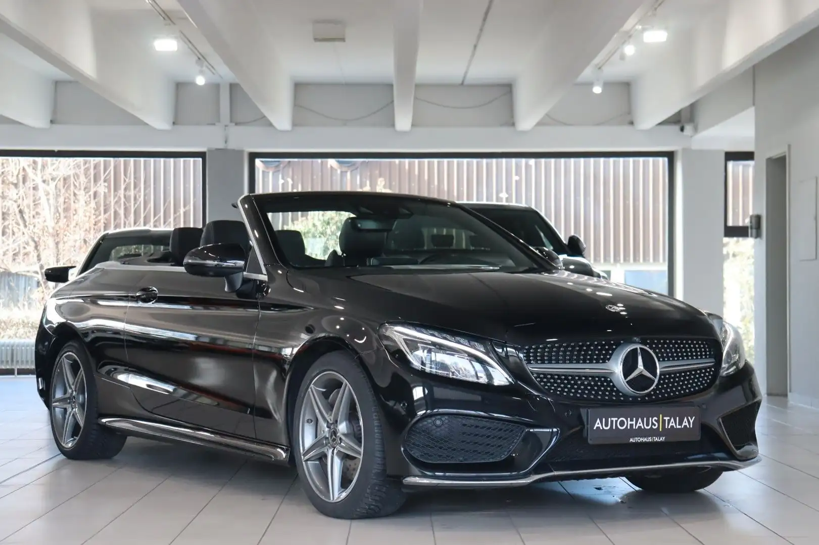 Mercedes-Benz C 400 Cabrio AMG 4Matic HUD*360*Sitzhzg.*AHK Negro - 2