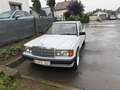 Mercedes-Benz 190 Blanc - thumbnail 2