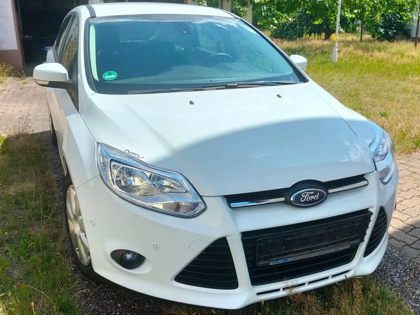 Ford Focus Focus 1.0 EcoBoost Start-Stopp-System Trend Weiß - 1