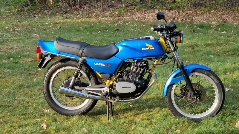 Honda CB 250