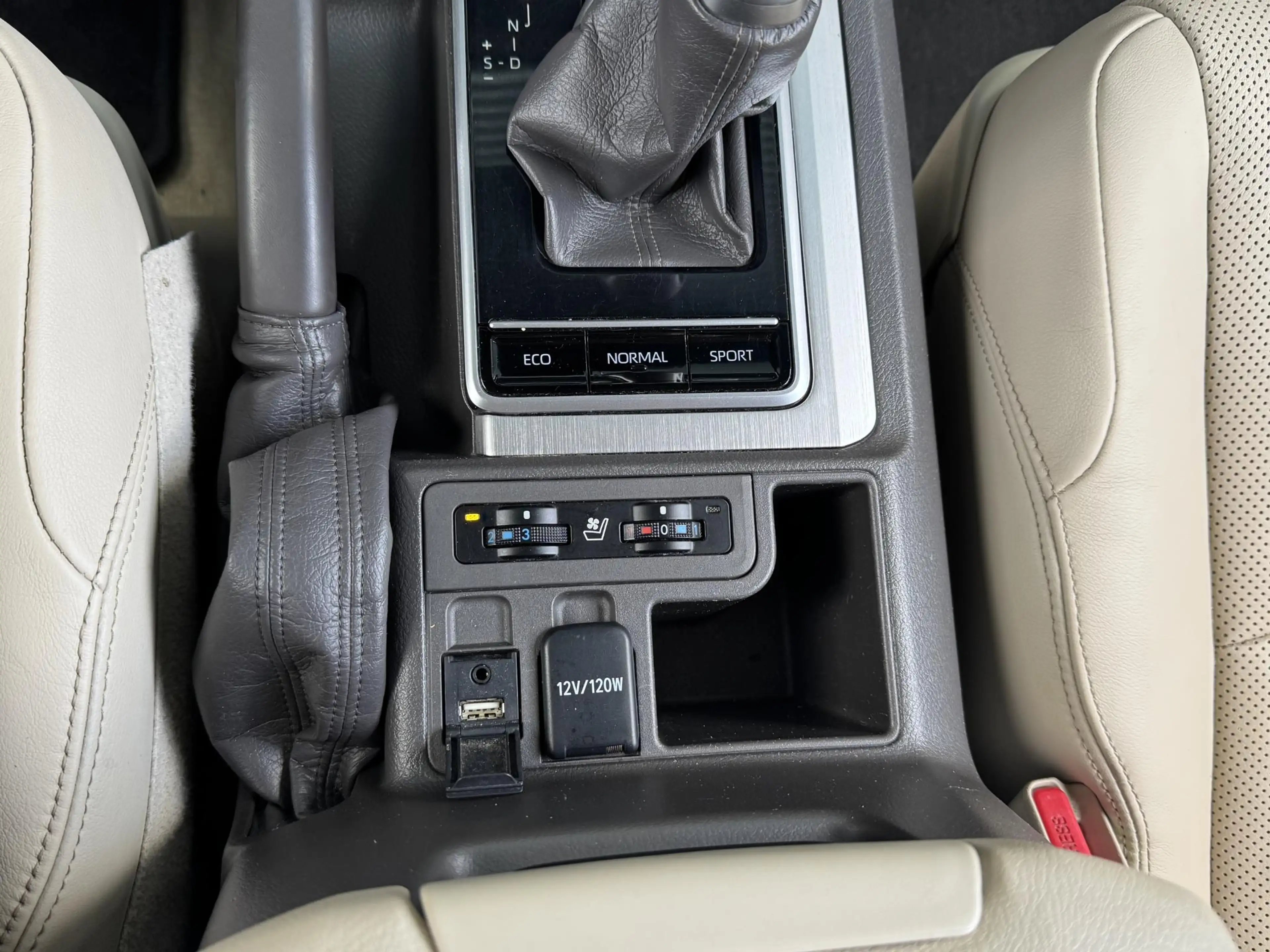Toyota Land Cruiser 2.8 D-4D PROFESSIONAL 7-PERS I ORIGINEEL NEDERLAND — photo 33