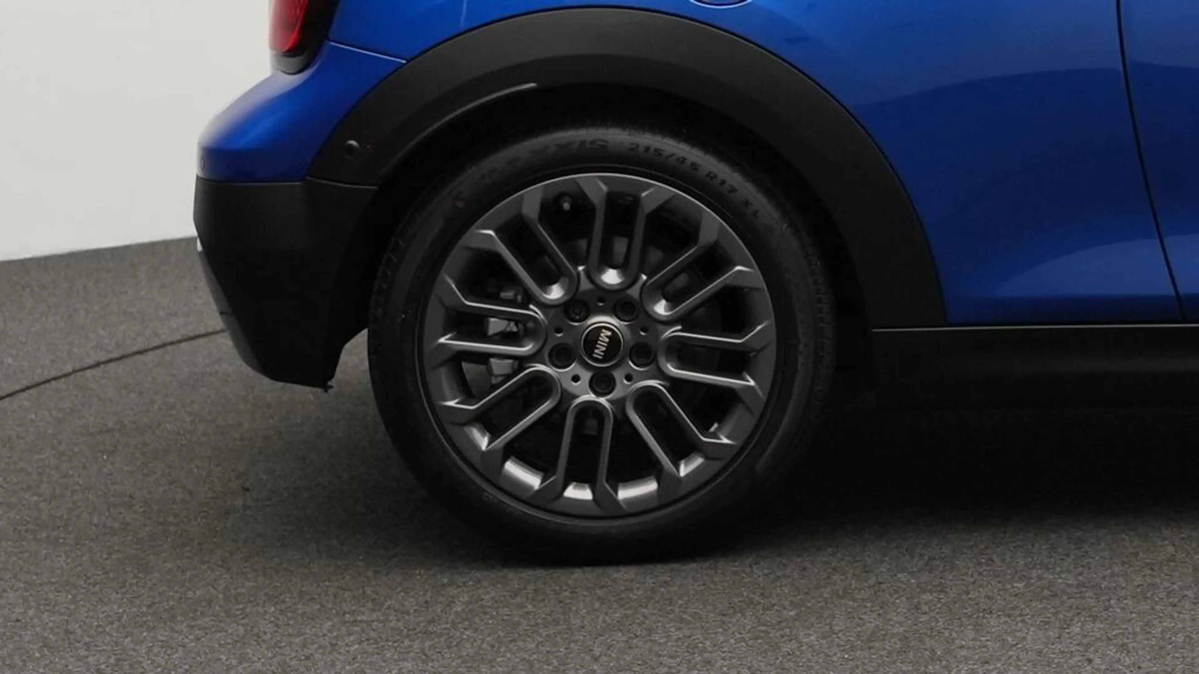 MINI Cooper C Cabrio Classic Trim — photo 9