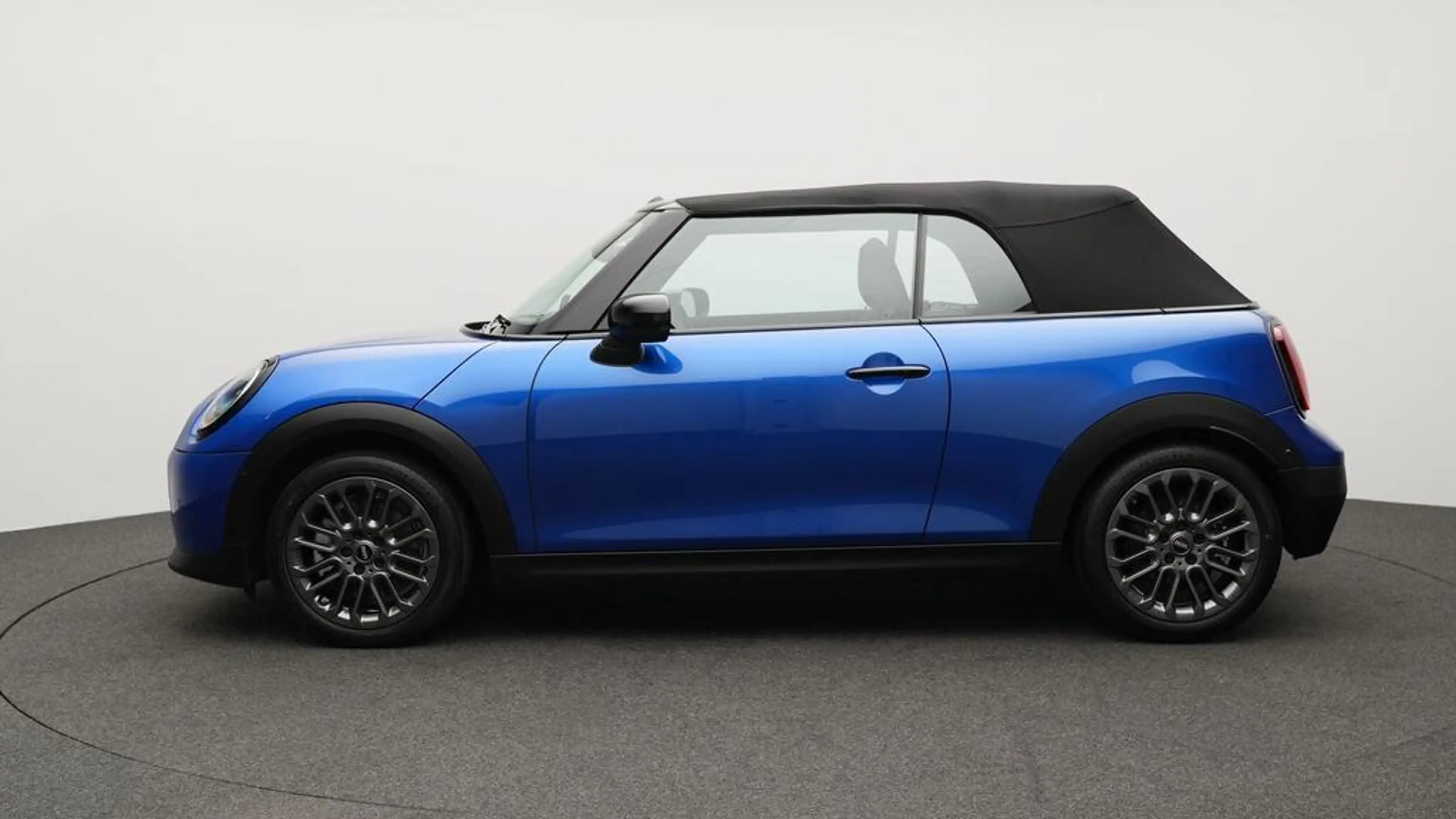 MINI Cooper C Cabrio Classic Trim — photo 2