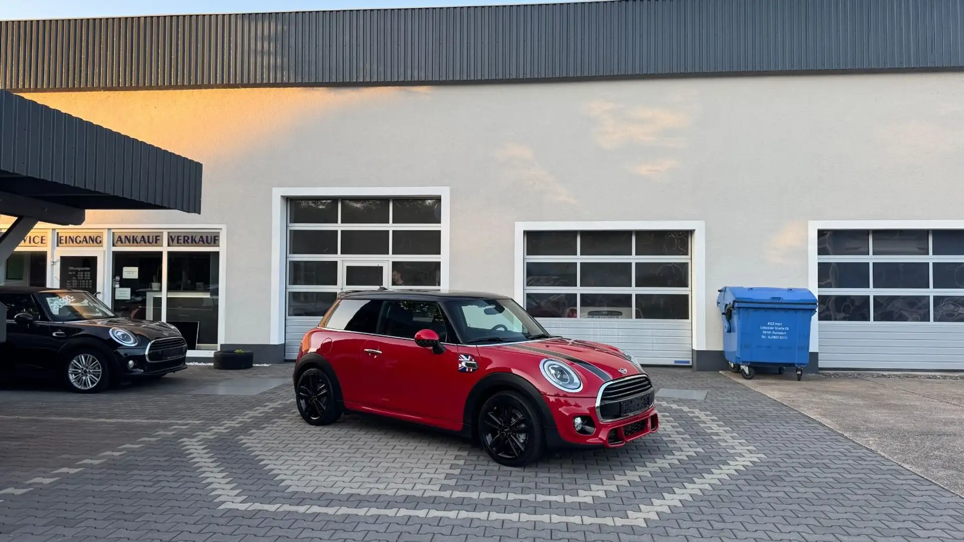 MINI Cooper 3-trg. John Cooper Works LED Navi Pano H&K Rot - 1
