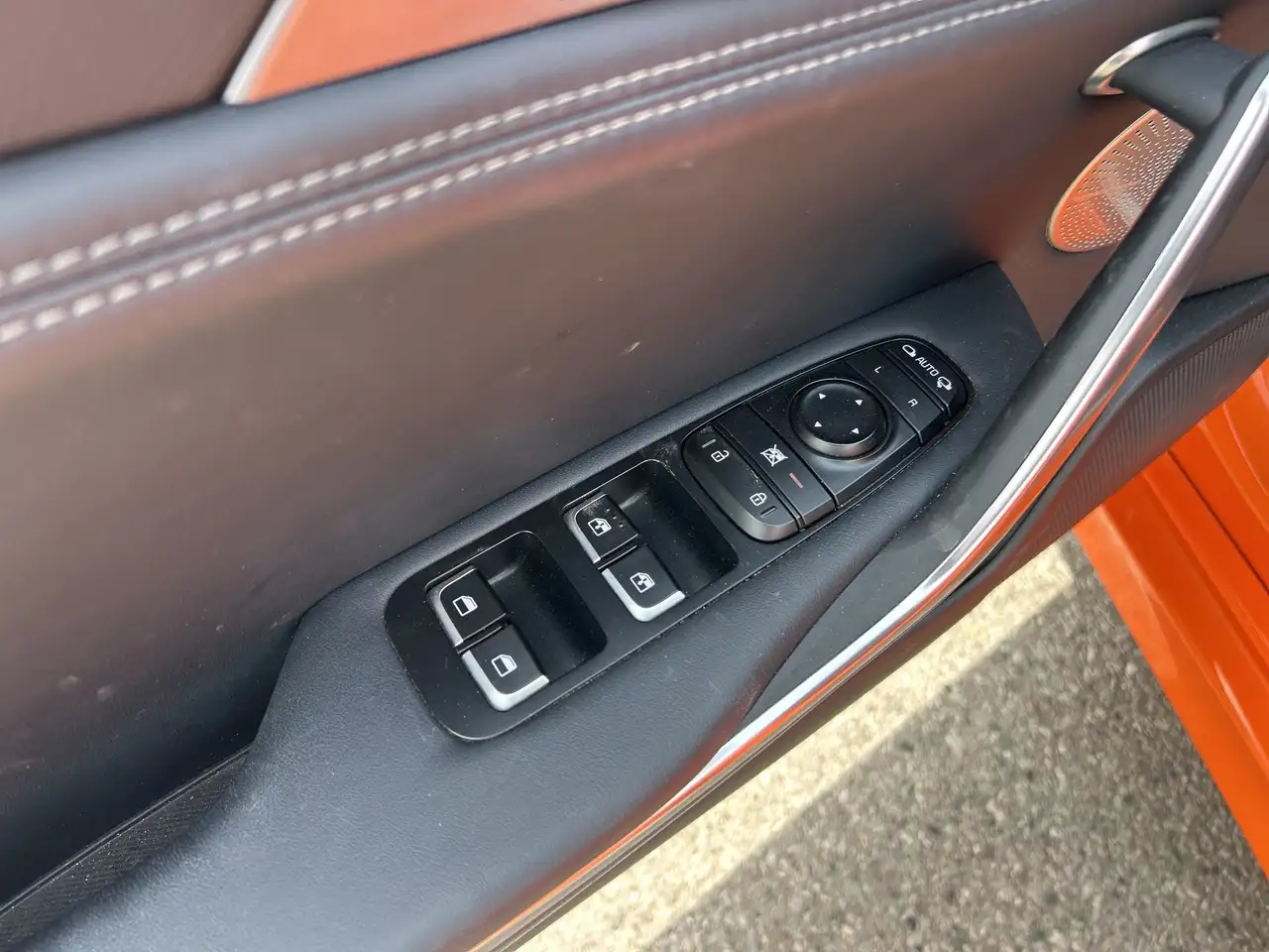 Kia Stinger снимка Kia Stinger