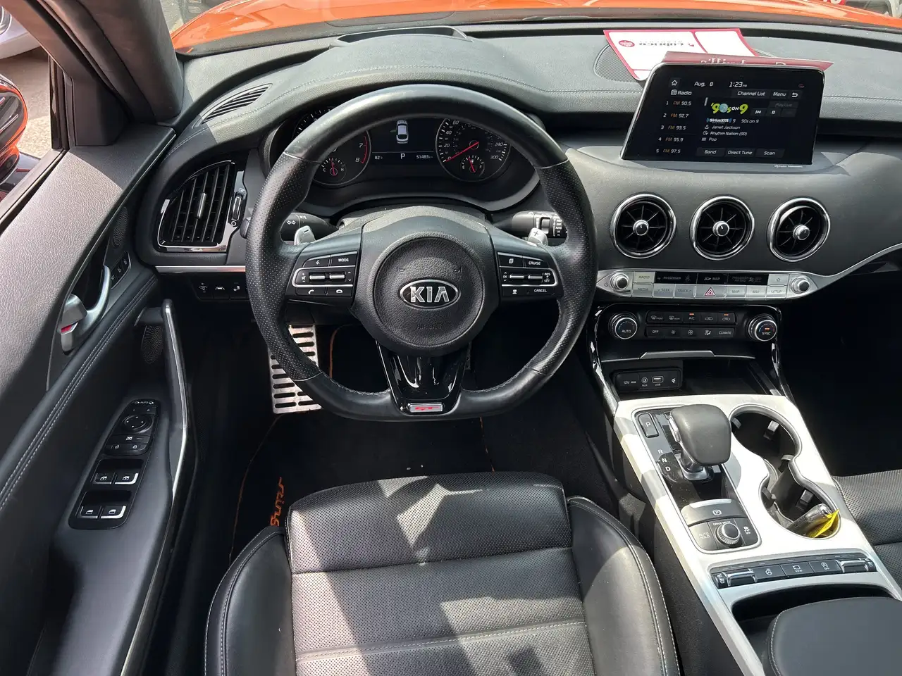 Kia Stinger снимка Kia Stinger