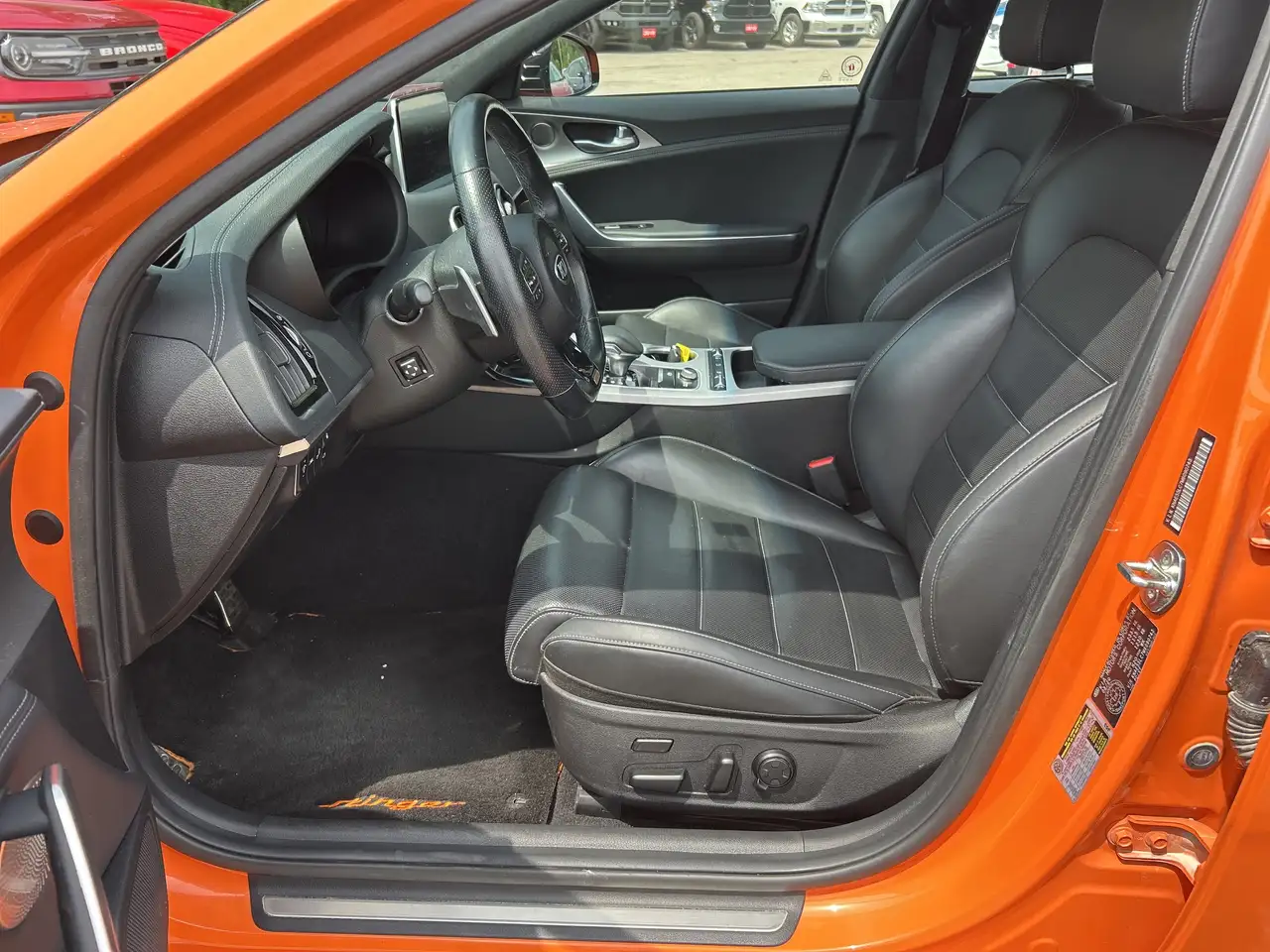 Kia Stinger снимка Kia Stinger