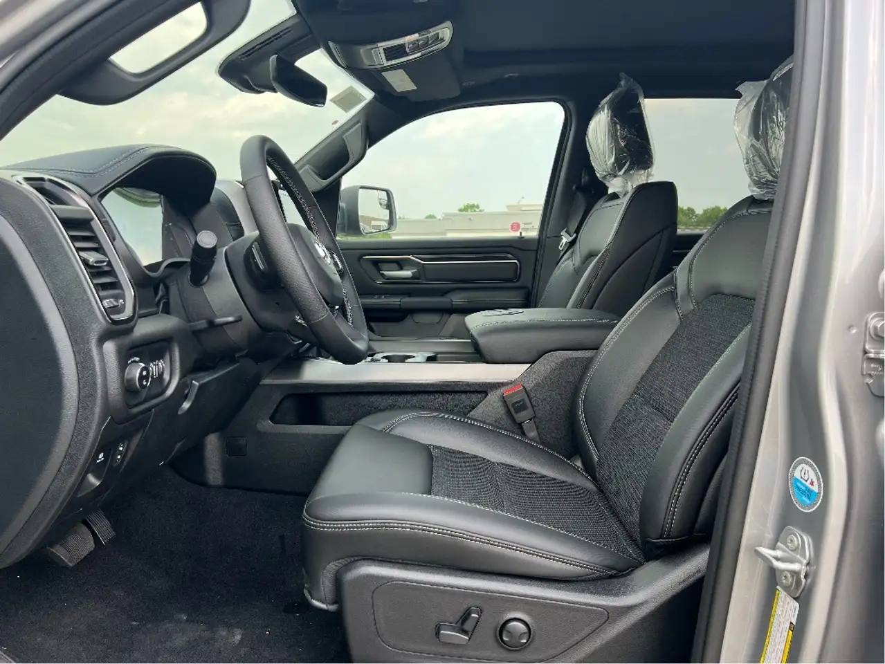 RAM 1500 fotografie RAM 1500