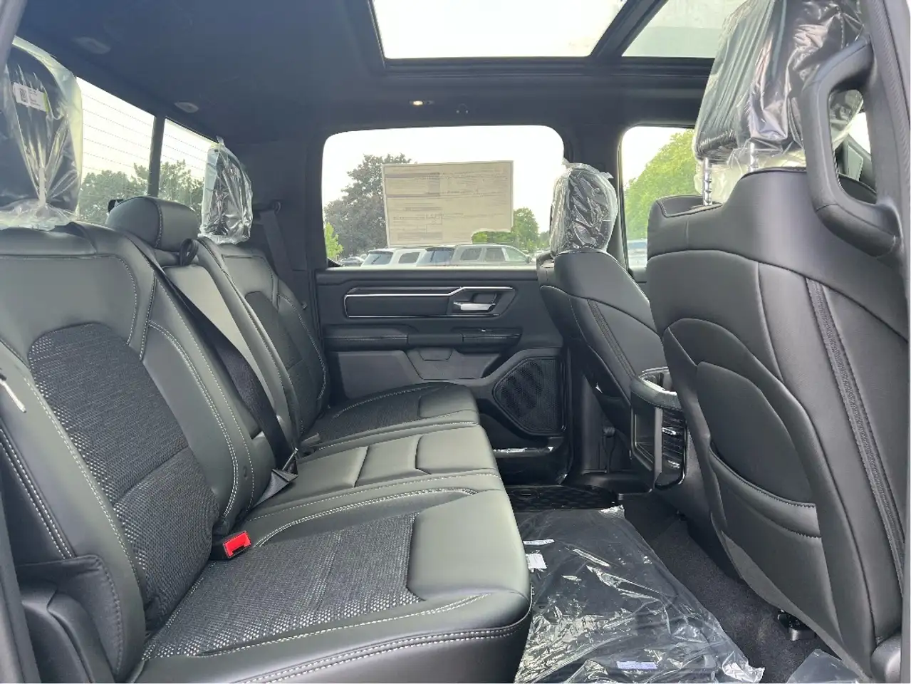 RAM 1500 fotografie RAM 1500