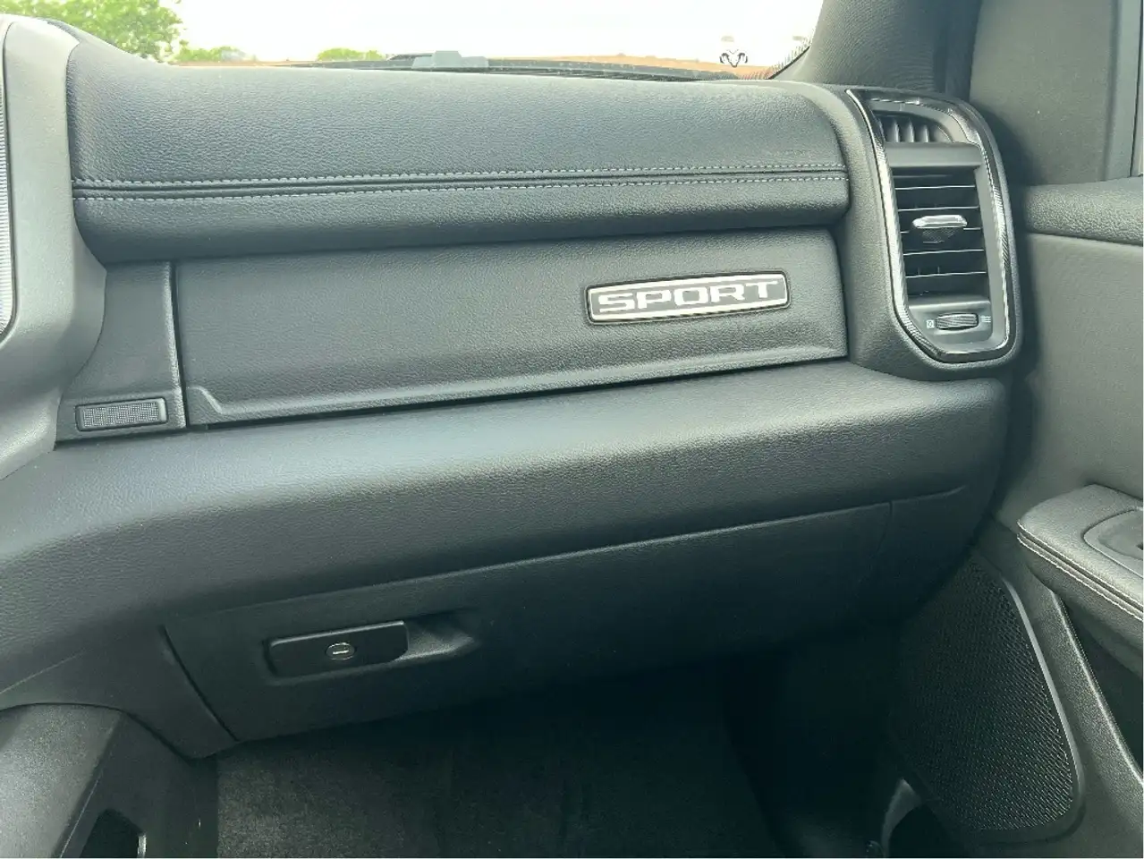 RAM 1500 fotografie RAM 1500