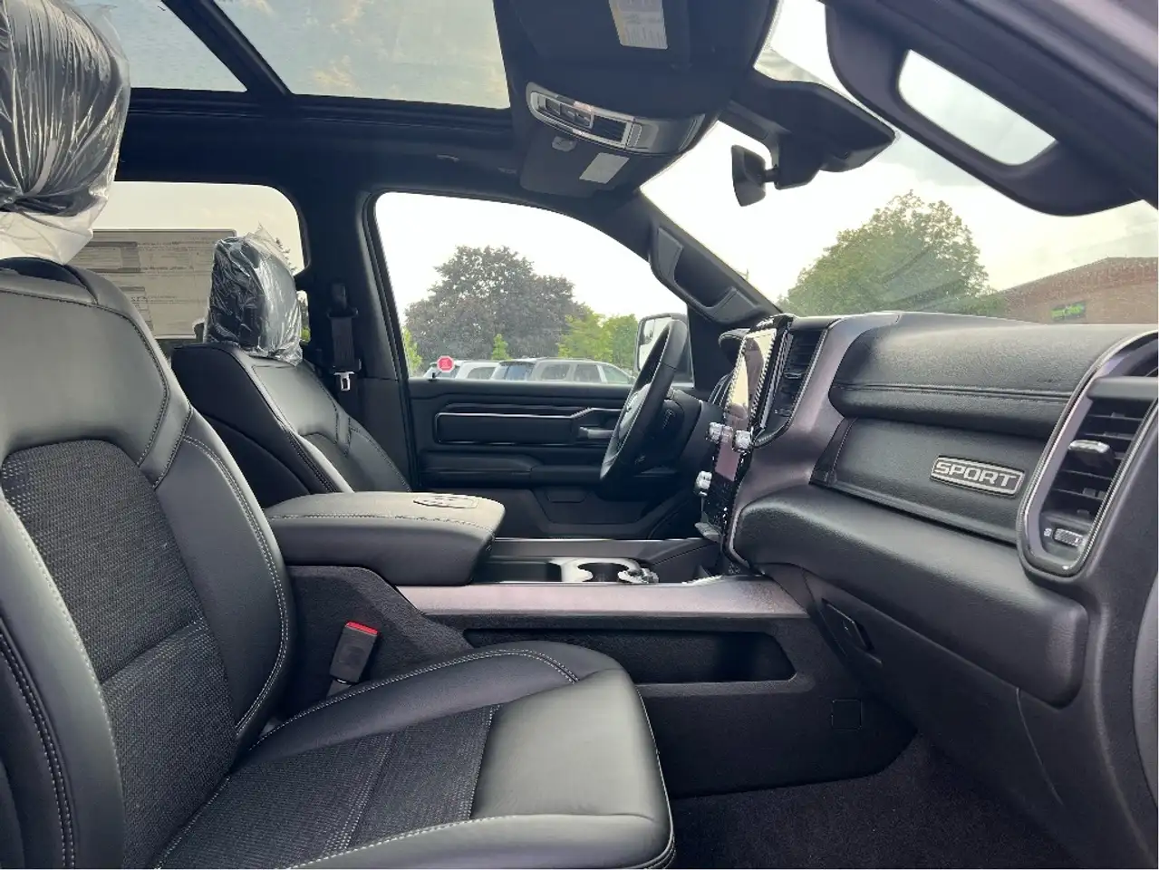RAM 1500 fotografie RAM 1500