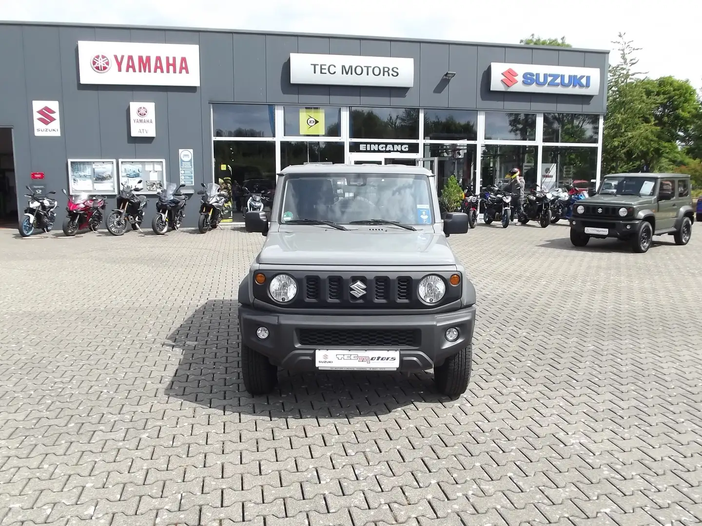 Suzuki Jimny 1.5. ALLGRIP NFZ Comfort mit erst 4.350 km !! Szary - 1