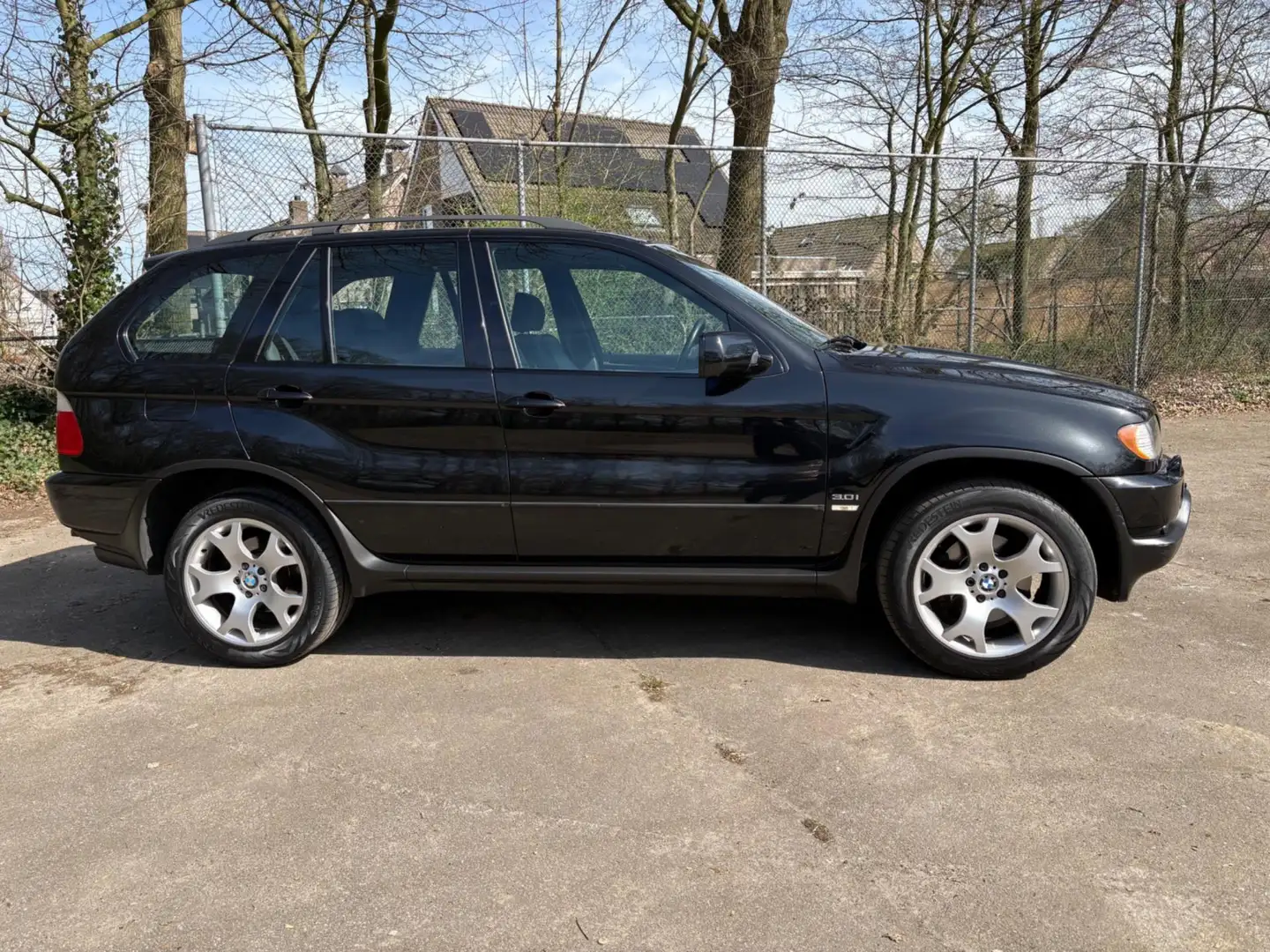 BMW X5 3.0i Executive, in zeer goede staat, prijs is incl Nero - 2