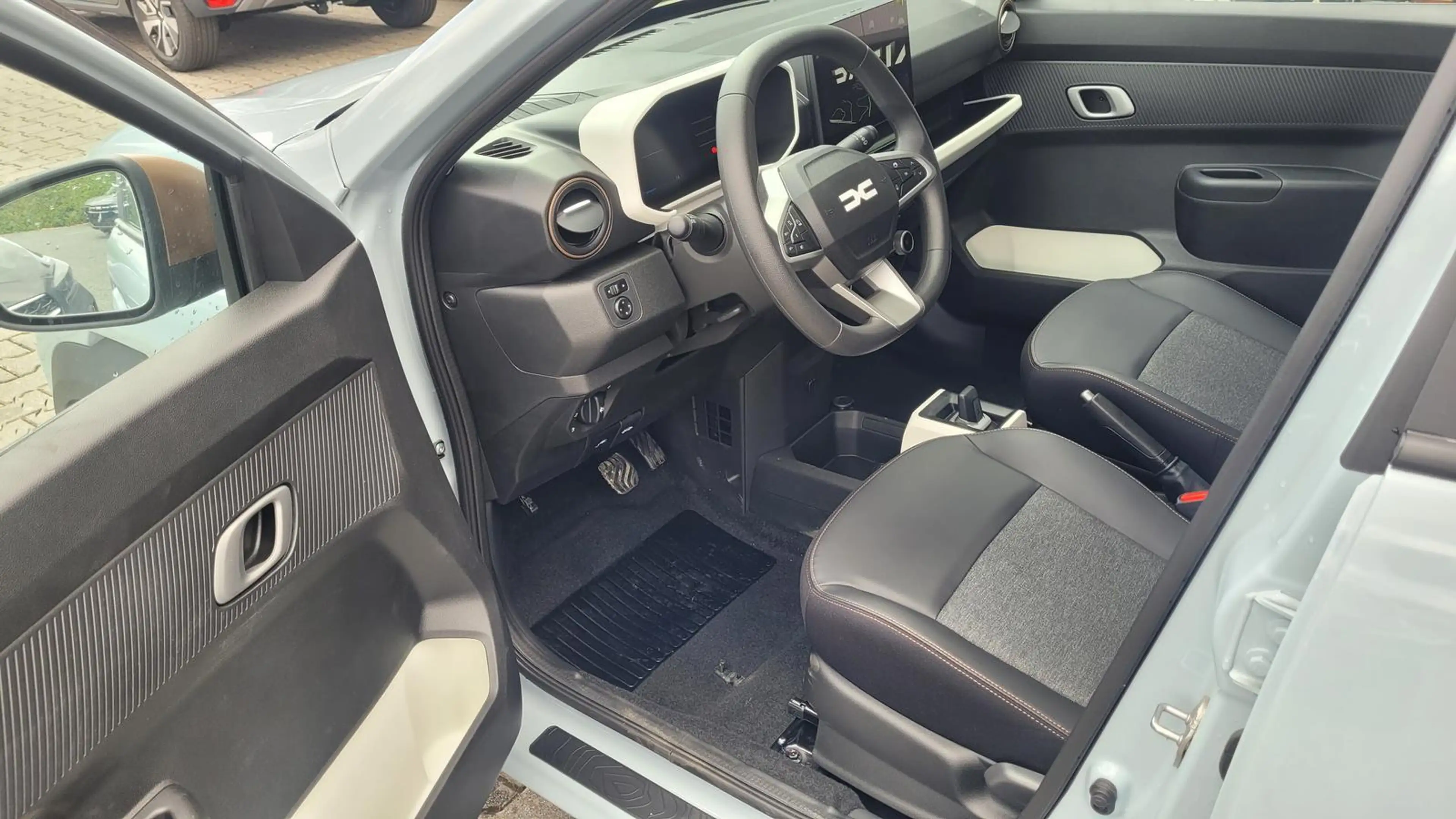 Dacia Spring Extreme Electric Extreme*Navi*PDCv+h*Cam*Klima ... — photo 7