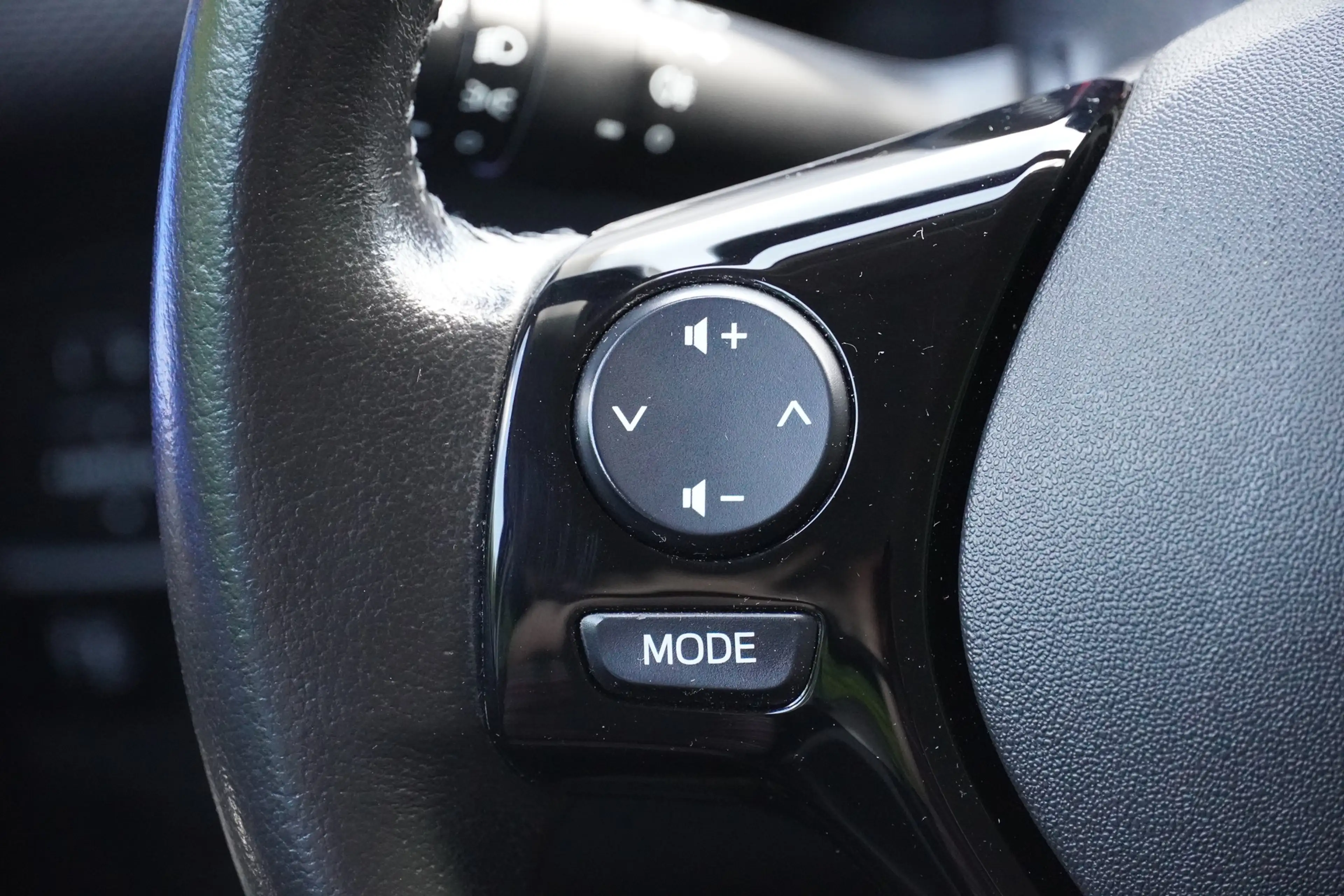 Citroen C1 1.0 VTi Klima Tempomat Freisprechanlage USB — photo 15