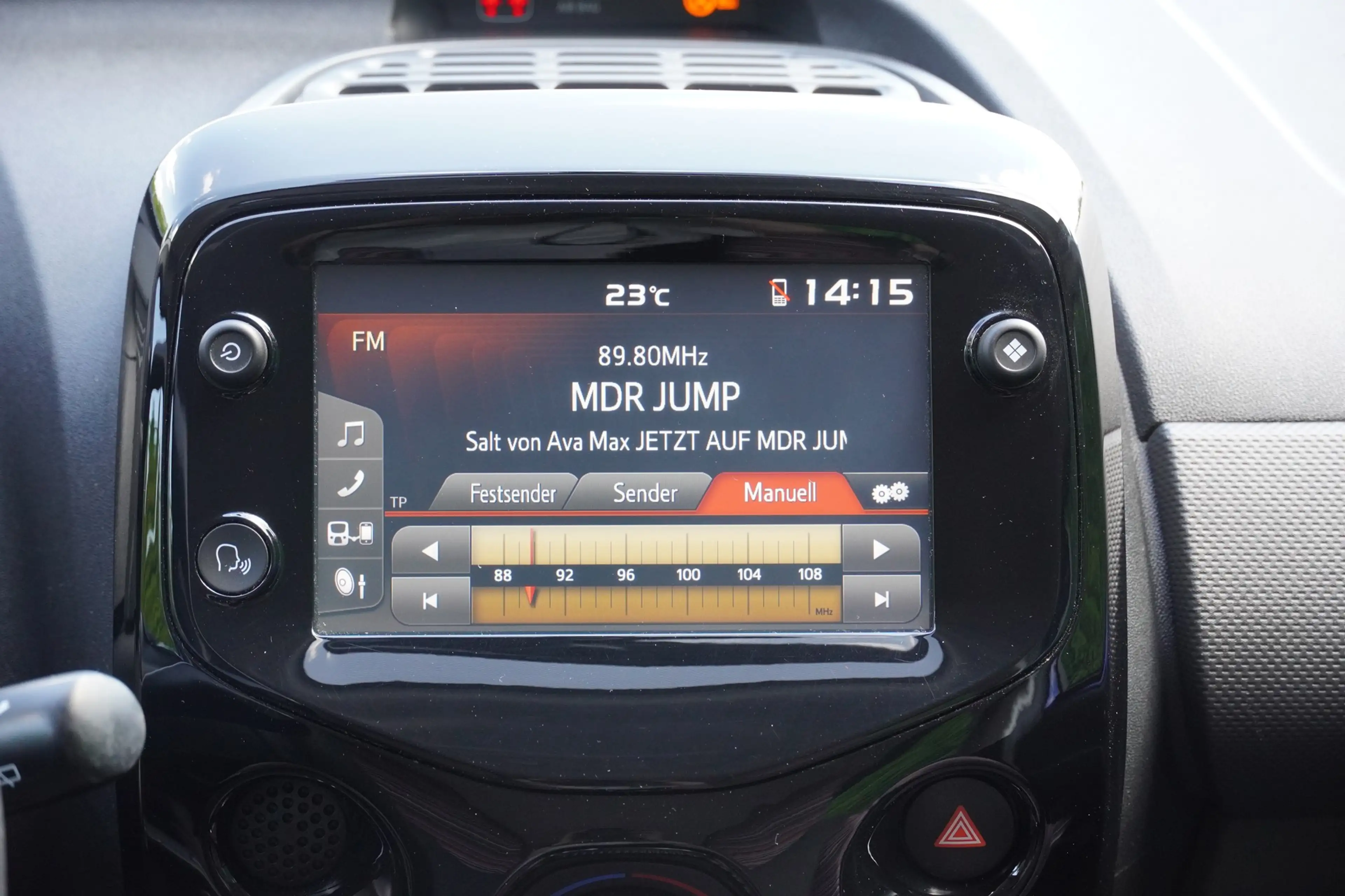 Citroen C1 1.0 VTi Klima Tempomat Freisprechanlage USB — photo 10