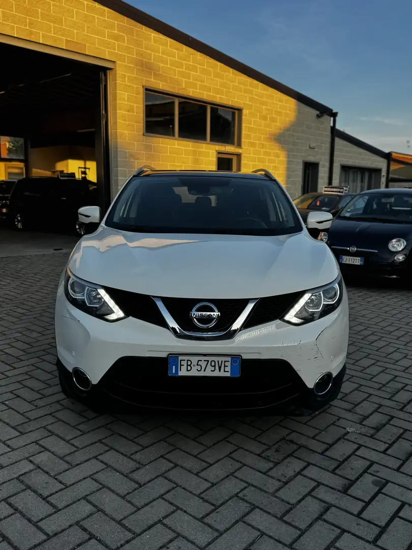 Nissan Qashqai 1.5 dci Tekna 110cv - 1
