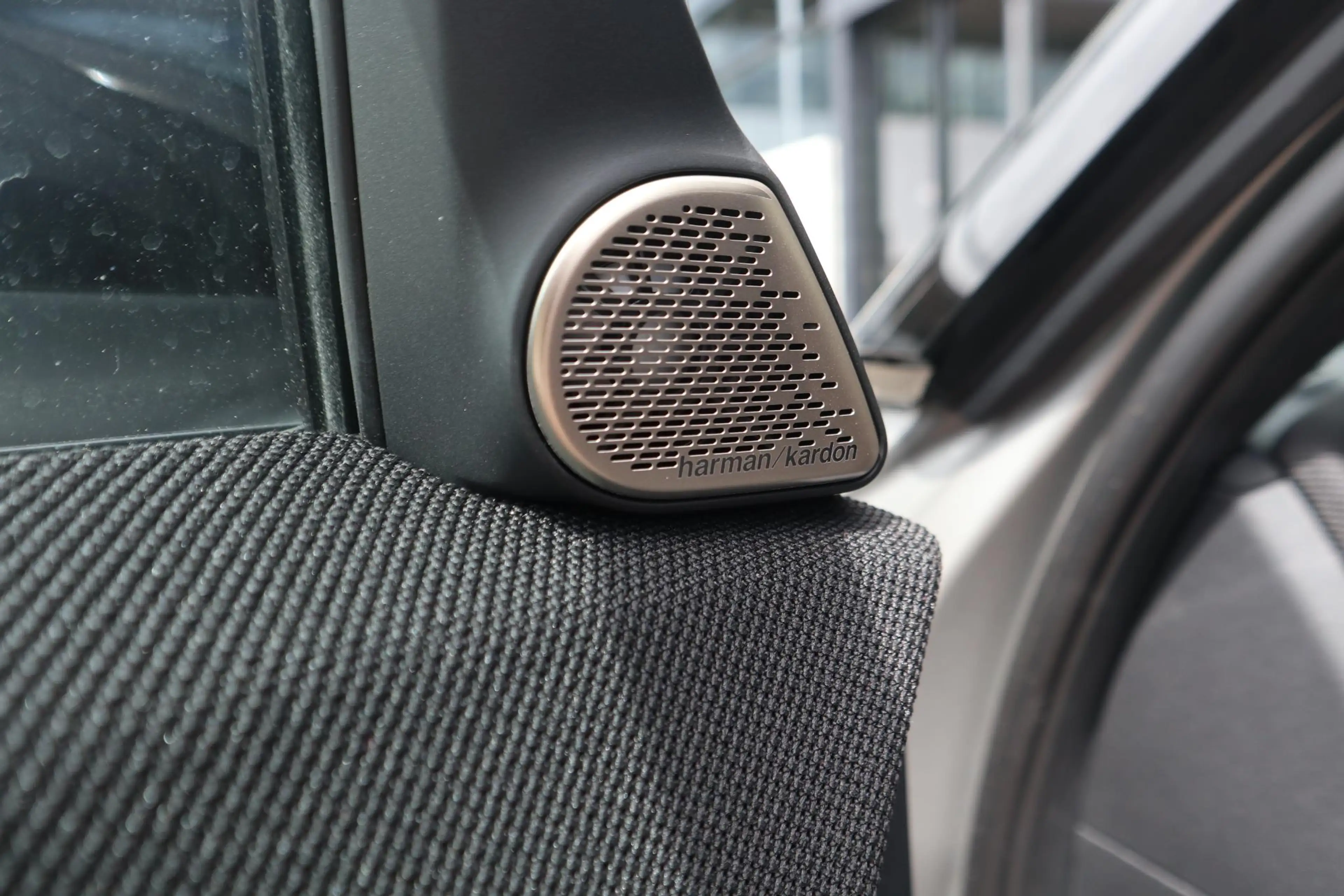 MINI Countryman C | Pakket M + John Cooper Works Uitvoering — photo 11