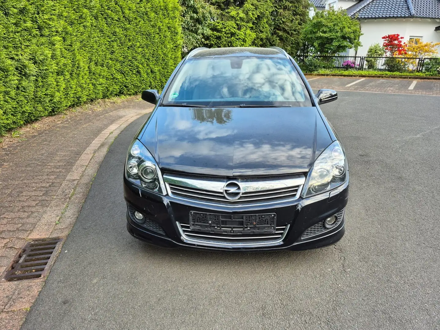 Opel Astra H 1.6 Turbo Caravan OPC Line Xenon+SHZ+TL - 2