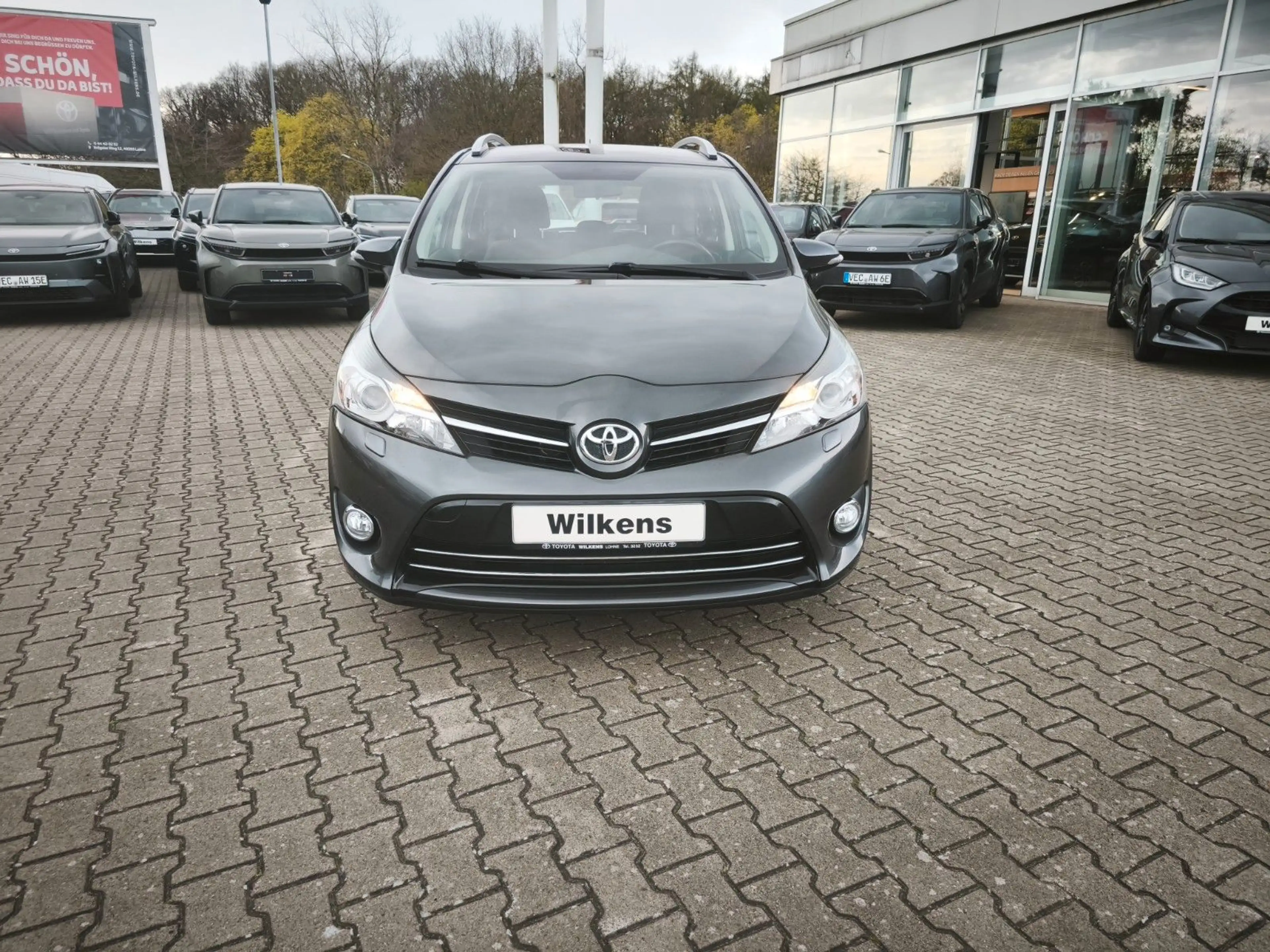 Toyota Verso Life — photo 2