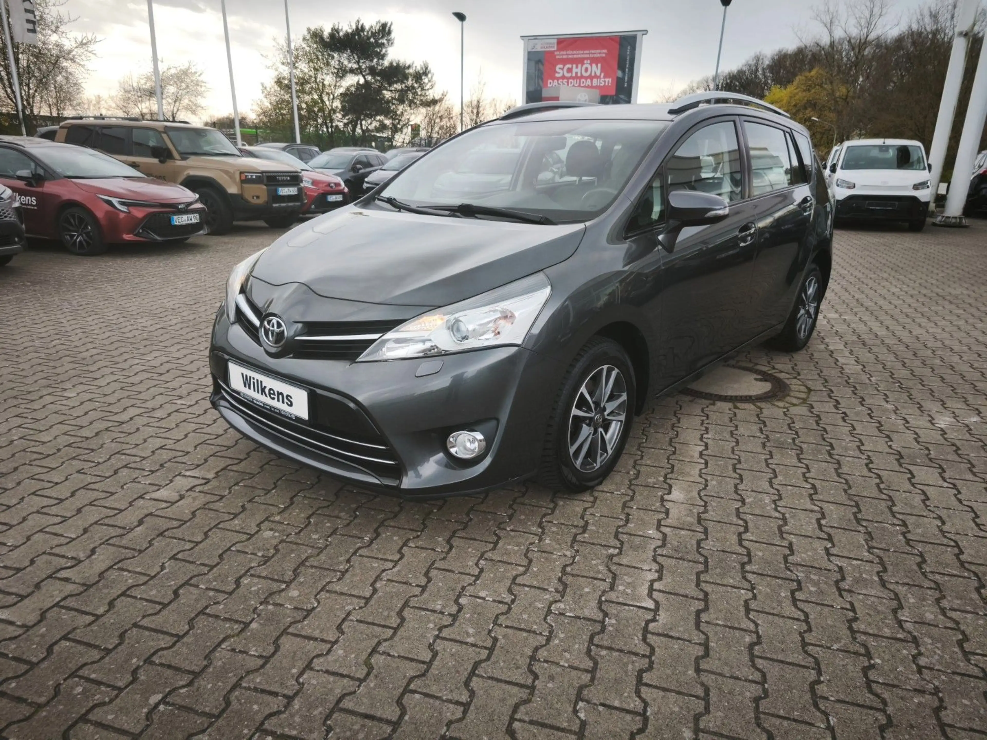 Toyota Verso Life — photo 3